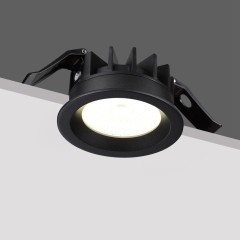 359841 Черный встраиваемый светильник с переключателем цв. температуры и угла рассеивания 40 и 120° IP44 10W CRI90 UGR<16 2700-3200-4000К Novotech RAYN