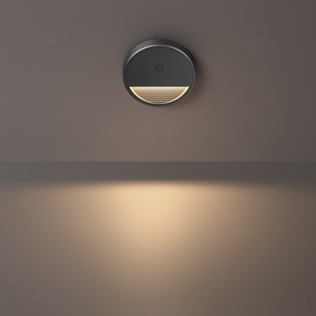 359708 Светильник c датчиком движения и аккумулятором, заряжаемый от usb, быстросъемный (на магнитах) для лестниц Novotech IP20 LED 0.4W 3000К 1000mAh Li-ion, 5V VESPERA