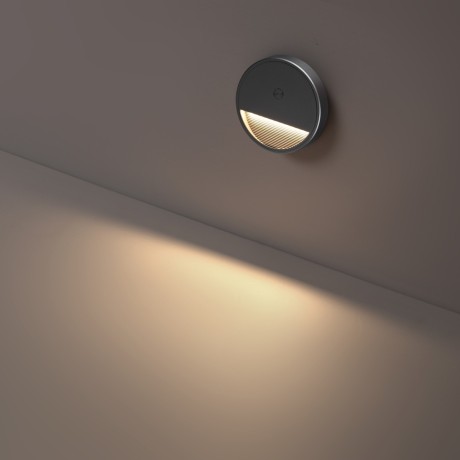 359708 Светильник c датчиком движения и аккумулятором, заряжаемый от usb, быстросъемный (на магнитах) для лестниц Novotech IP20 LED 0.4W 3000К 1000mAh Li-ion, 5V VESPERA