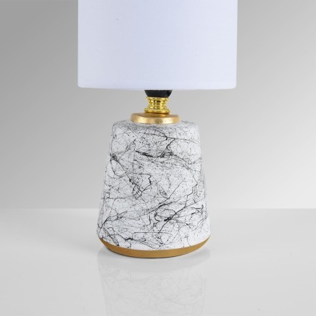 Настольная лампа E14 Lumion GIATA 8169/1T