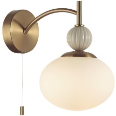 Бра с выключателем LUMION GLORIYA 8272/1W