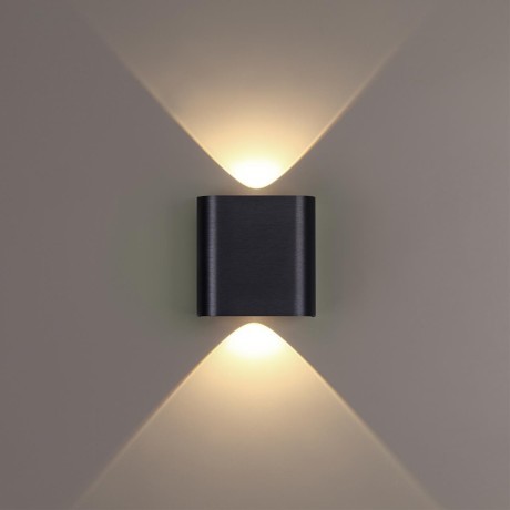 Настенный светильник в виде тонкого плоского скругленного квадрата от Odeon Light LED 2W 3000K 220V MAGNUM 7191/2WL